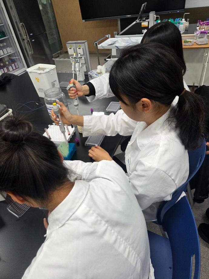 2주차 동아리 활동-채혈 및 초생체 염색